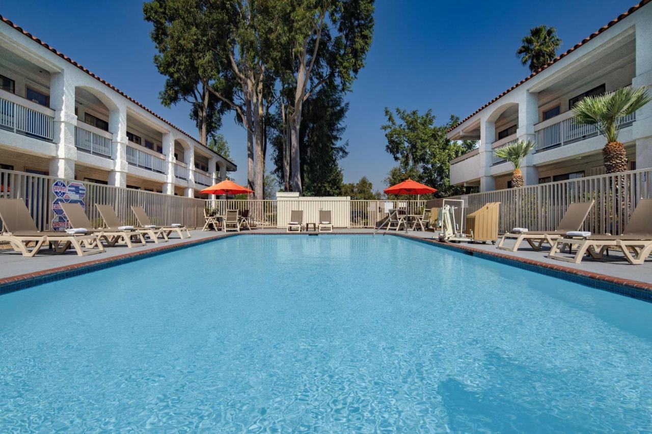 Motel 6-Thousand Oaks, Ca Ньюбери-Парк Экстерьер фото