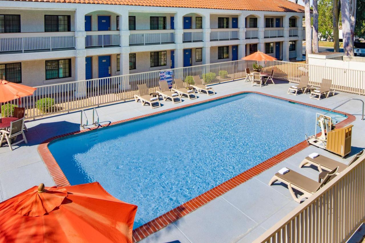 Motel 6-Thousand Oaks, Ca Ньюбери-Парк Экстерьер фото