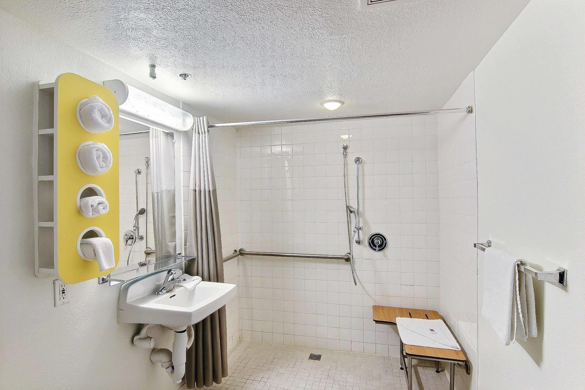 Motel 6-Thousand Oaks, Ca Ньюбери-Парк Экстерьер фото